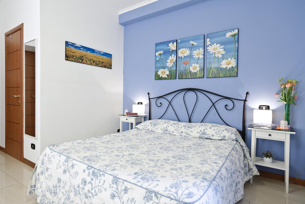 Cuscino E Cappuccino Bed & Breakfast Rome Ruang foto